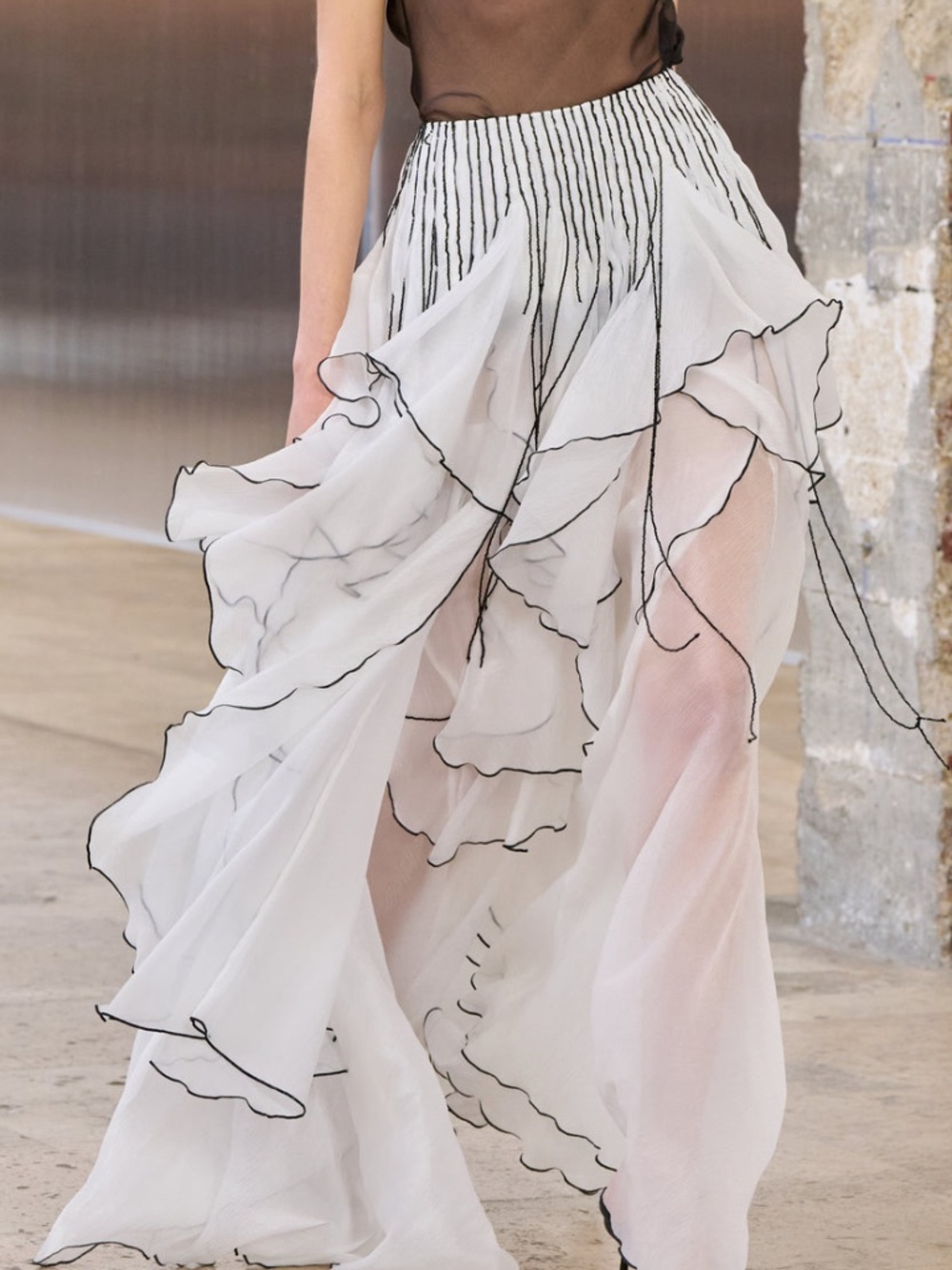 AJE LEIGH MAXI SKIRT